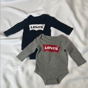 LEVIS LONG SLEEVE BODYSUIT - TWO - SIZE BABY 12M